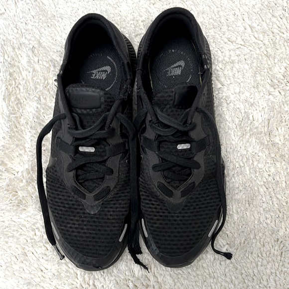 Nike Other - NIKE REPOSTO SHOES
